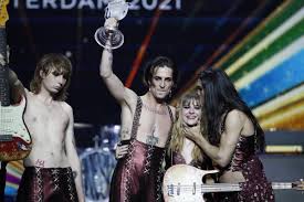 Måneskin, the italian glam rock band that won the eurovision song contest, returned home sunday to the adulation of fans, congratulations from the government and so much speculation that the lead. Drogentest Von Maneskin Sanger Damiano David Fallt Negativ Aus