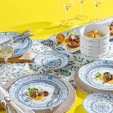 Portofino 18 Piece Dinnerware Set