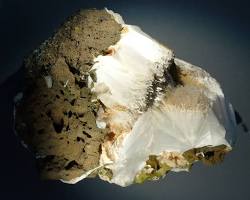 Image of Zeolite mineral