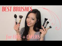 my favorite makeup brushes for face