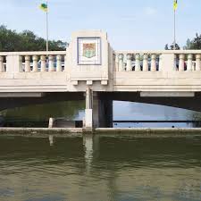 albert memorial bridge regina