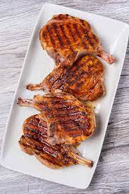 how to grill pork chops to juicy perfection