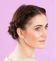 This hairstyle by sabrina is super cute, and perfect for an easter hairstyle! Easy Easter Hairstyle Ideas Straight Ahead Beauty