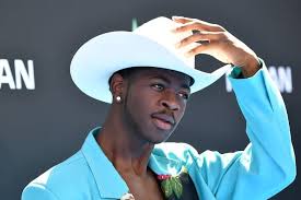 One twitter user posted a clip of lil nas performing in front of a group of children. Lil Nas X Came Out On Twitter To Cap Off Pride Month