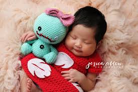 Jumba jookiba is arrested and put on trial by the galactic federation for illegal genetic experimentation. Lilo And Stitch Crocheted Costume I Can T Stop Staring At This Mom S Darling Disney Themed Crocheted Baby Outfits Popsugar Family Photo 2