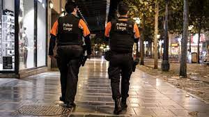 Jun 05, 2021 · the daily curfew, which begins immediately in downtown and downtown west, is intended to improve public safety downtown, according to mayor tishaura jones' office. Scholars Deem Belgian Covid 19 Curfews Unconstitutional Euractiv Com