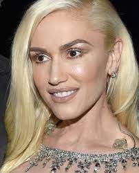 GWEN STEFANI'S NUDE MAKEUP: YES OR NO ...