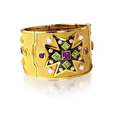 maltese cross bracelet verdura