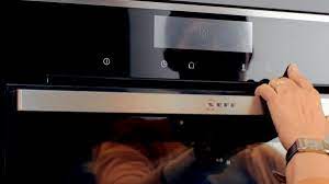 How To Clean An Oven Using The