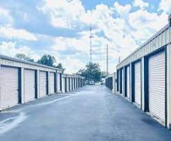 20 storage units in crestview fl