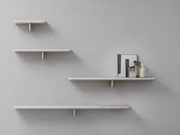 Retegui Egala Carrara Marble Wall Shelf