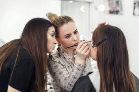 makeup course available at dolce the