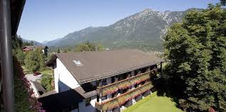 Apartment house commercial land island parking. Riessersee Hotel 85 2 6 9 Garmisch Partenkirchen Hotel Deals Reviews Kayak