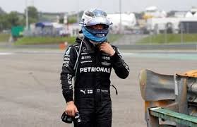 Valtteri viktor bottas is een finse coureur, die vanaf 2013 actief is in de formule 1; Valtteri Bottas F1 Future Mercedes Man Provides Update On 2022 Seat Search Givemesport