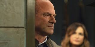 Special victims unit and other popular tv 22 seasons available (489 episodes). A Huge Number Of People Tuned In To See Christopher Meloni Return As Elliot Stabler On Law And Order Svu Cinemablend