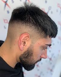 Contact coiffure homme on messenger. Cheveux Courts Hommes 2020 Voici 50 Coupes Tendances