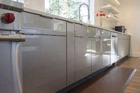 clean acrylic cabinets