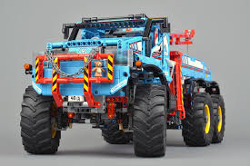 Let it snow, we are ready! Review 42070 6x6 All Terrain Tow Truck Brickset Lego Set Guide And Database