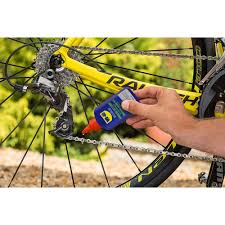 wd 40 specialist bike chain lube for