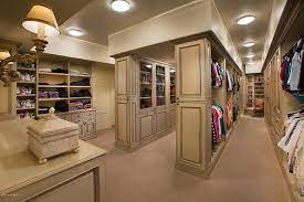 We serve the entire chicago area for all of their custom storage needs. 70 Awesome Walk In Closet Ideas Photos Home Stratosphere