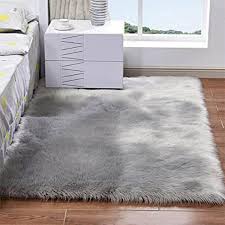 small fluffy rug carpet decor gray
