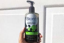 deep pore charcoal cleanser