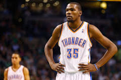 how-much-can-kevin-durant-bench