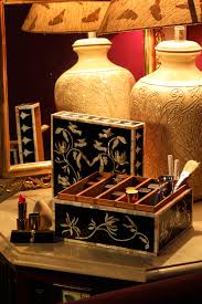 cha makeup box south of indus