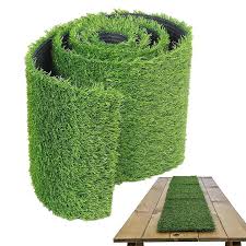 Realistic Grass Table Runner