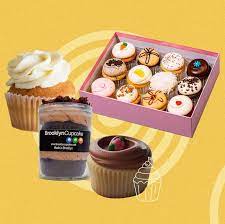Birthday Cupcakes Delivered gambar png