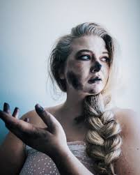 dark disney queen elsa inspired makeup