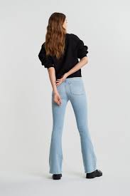 See more ideas about flare jeans, fashion, style. Meja Flare Jeans Flarejeans Gina Tricot