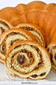 potica slovenian nut roll for easter