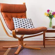 care for your indoor teak furniture