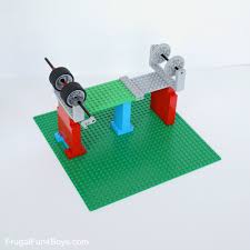 working conveyor belt with lego bricks