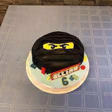 Cole Svarta ninjan Grattis Ellian på 6 års dagen. #ninjagocake  #ninjagotårta #tårta #cake #birthdaycake #födelsedagstår… | Birthday cake,  Tårta, Födelsedagstårta
