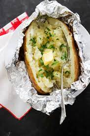 cook a perfect grilled baked potato