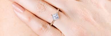 how much is a 1 carat diamond worth