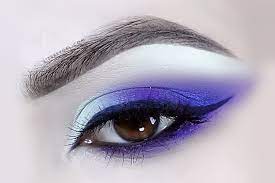 purple smokey eye look