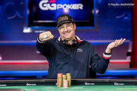 Phil Hellmuth Wins Record 16th World ...