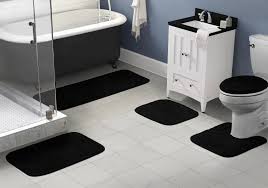8 unbelievable black bathroom rugs for