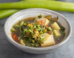 canh chua vietnamese sweet sour soup