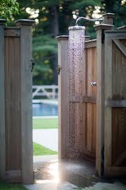 10 Reasons To Love Outdoor Showers