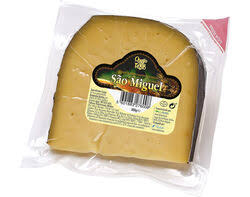 É um queijo ideal para petiscar, para comer às fatias, para colocar em saladas, massas ou gratinados. Queijo Ilha Sao Miguel 9 Meses Cunha 300g Auchan
