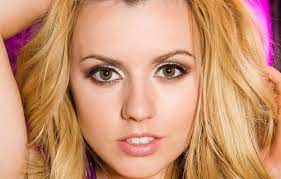 Wallpaper eyes, look, girl, face, Lexi Belle images for desktop, section  девушки - download