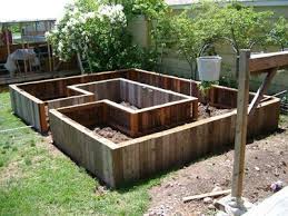 raised garden vegetable garden beds