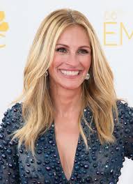 The pretty woman has a passion for terrorizing her children. A Celebration Of Julia Roberts Most Iconic Hair Moments Julia Roberts Hair Julia Roberts Blonde Julia Roberts
