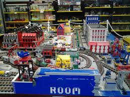 toy and plastic brick museum 4597