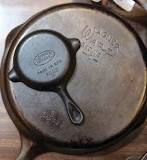 How can you tell if cast iron is vintage?