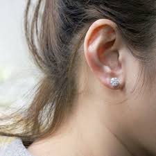 ideal size for diamond stud earrings